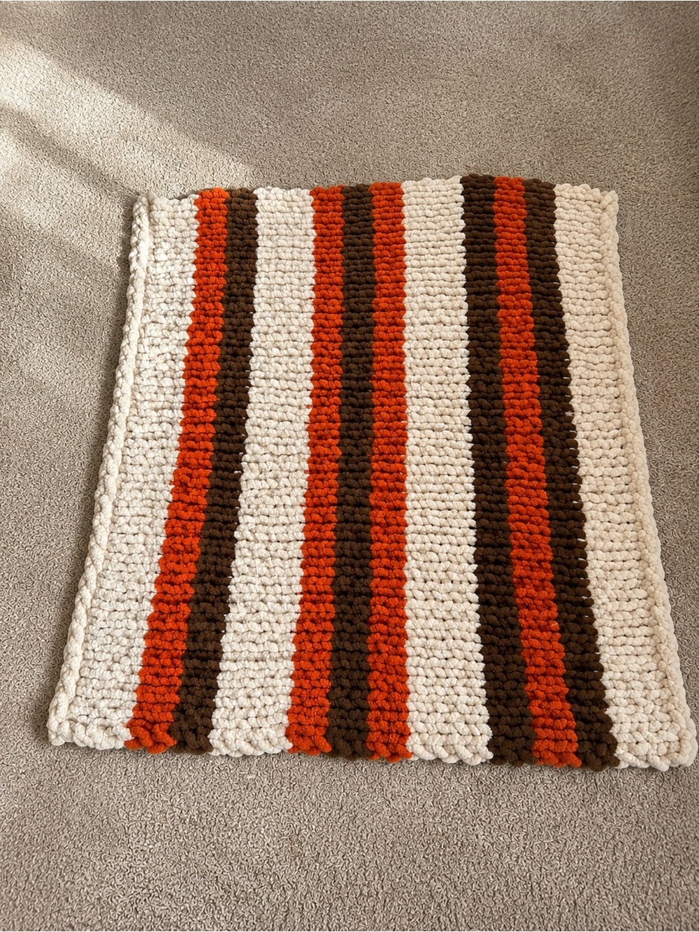 Handmade Chunky Knit Pumpkin Throw Blanket with Plush Pumpkin Pillow - Picture 3 of 6